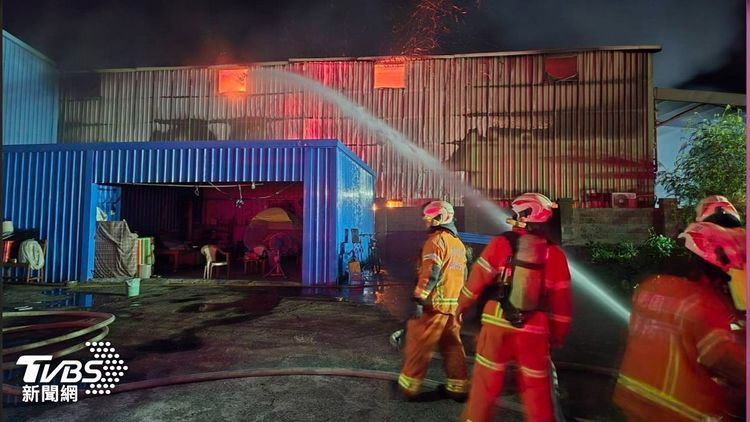 Api Membara di Gudang Taoyuan Sepanjang Malam, Penjaga Gudang Tewas ...
